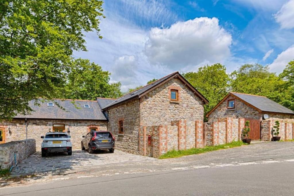 The Barn Villa Ammanford Exterior photo